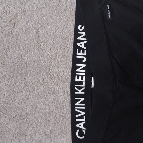 Calvin Klein Cotton Spandex Shorts - Picture 3 of 4